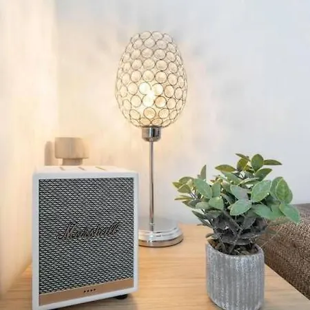 Brand New In Center- Cd7 Luxembourg