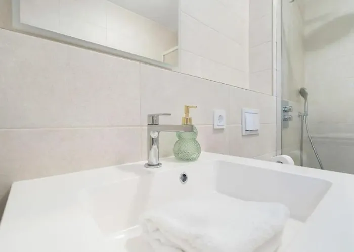 アパート Brand New In Center- Cd7 ルクセンブルク