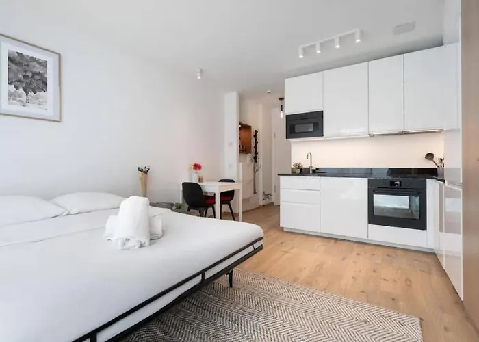 Brand New In Center- Cd7 Appartamento *